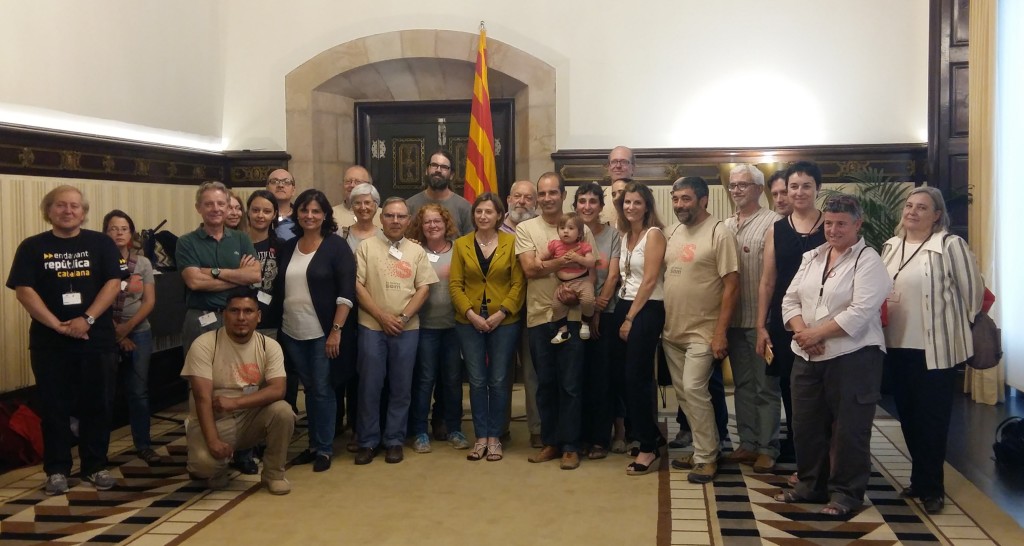 La Presidenta Carme Forcadell rep l’objectiu Catalunya Democràcia Plena al Parlament